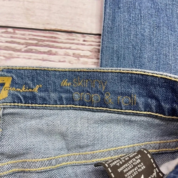 7 For All Mankind The Skinny Crop & Roll Jeans - Picture 5 of 14